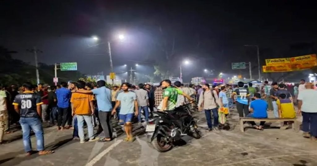 students clash over eve teasing